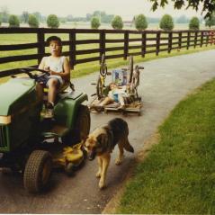 Since even their busy schedule didn't satisfy their mania for racing, the Hayden kids did make-believe trips when at home. - Photo: Hayden Family Collection