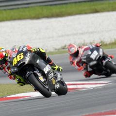Valentino Rossi and Nicky in flying team formation. - Photo: Ducati