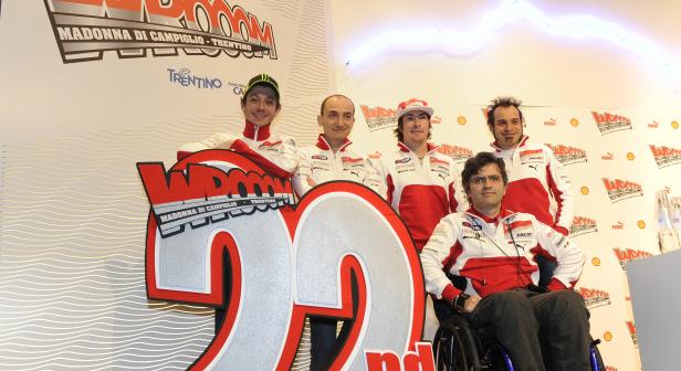 Filippo Preziosi explains technical aspects of the GP12 